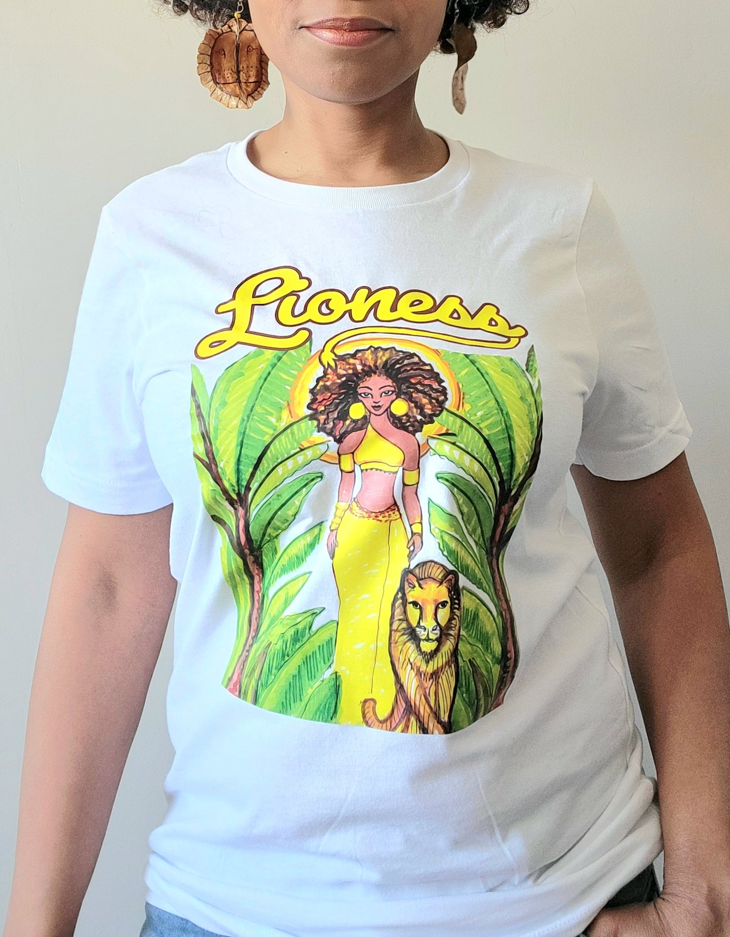 The Lioness Graphic Retro Tee