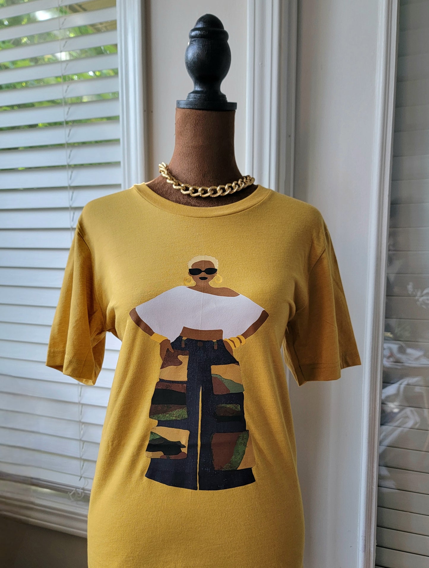 Blonde Camo Cargo Queen Tee in Mustard Gold Yellow